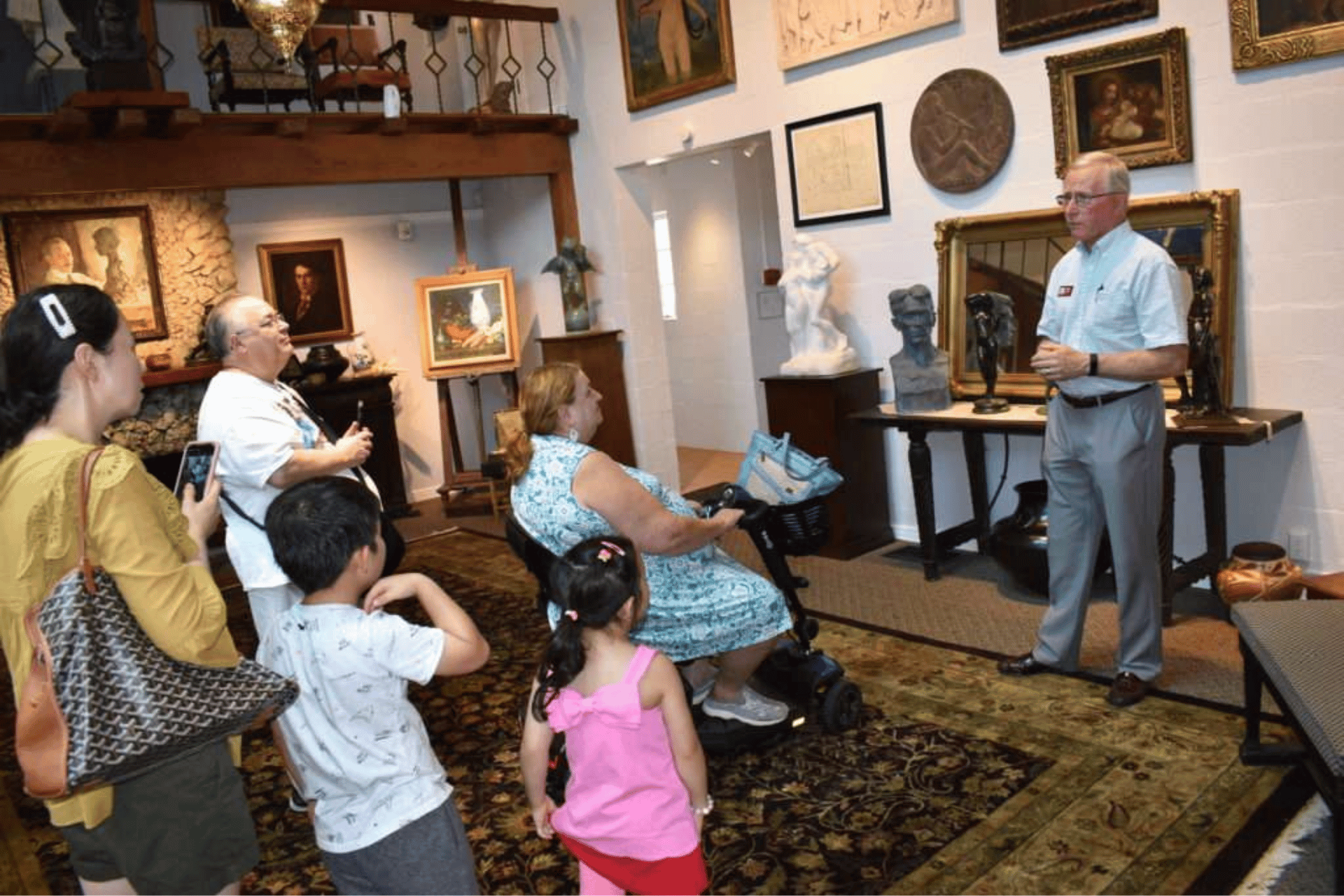 Front entrance to Polasek Museum